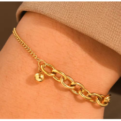 Pulsera de cadena dorada: la tendencia de la temporada