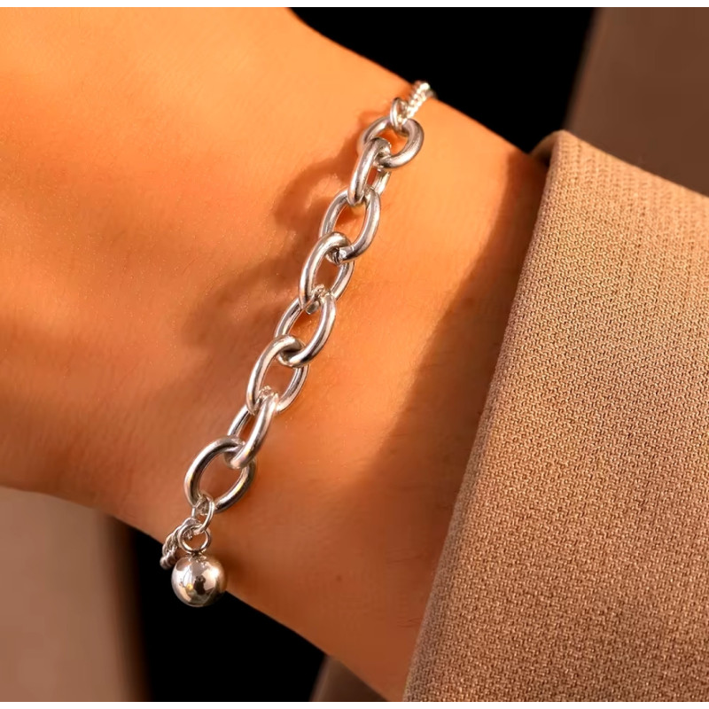 Pulsera de acero inoxidable con diseño único Pulsera de acero inoxidable con diseño único