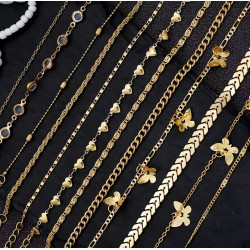 Set de 15 Pulseras de Moda: Acero Inoxidable, Perlas, Conchas y Más