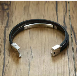 Pulsera de Cuero Trenzado para Hombre con Placa de Acero Inoxidable - Elegante y Duradera