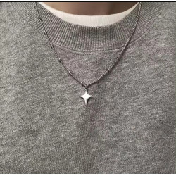 Collar Estrella Minimalista: Elegancia y Sofisticación en Plata