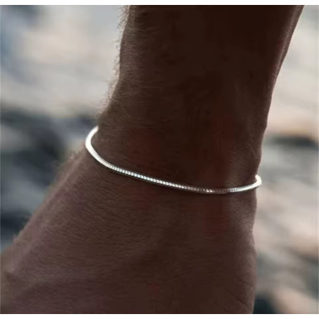 Pulsera Snake Chain Hombre - Accesorio Versátil y Duradero