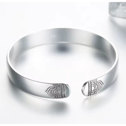 Pulsera de Diseño Retro con Patrones Florales - Estilo Bohemio